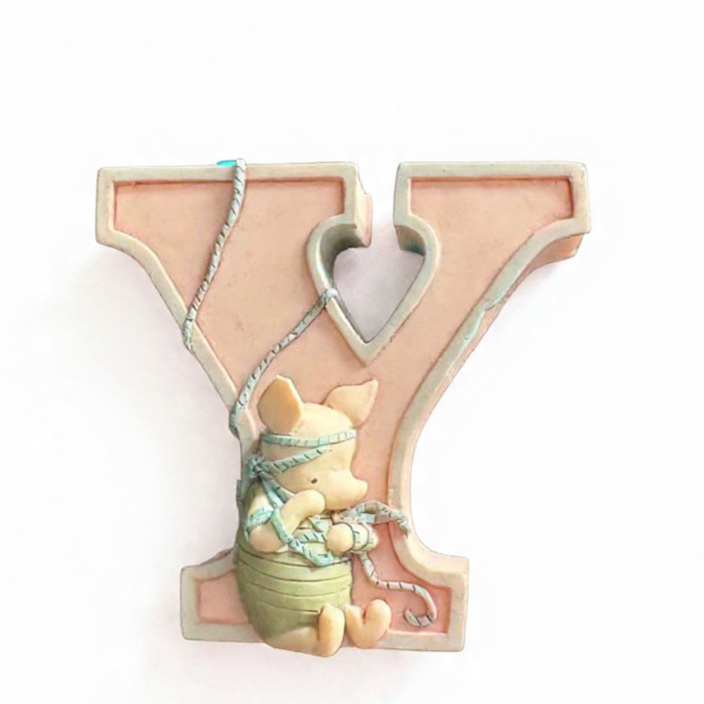 🧸2/30 Vintage Disney Classic
Winnie The Pooh Eeyore Ceramic
Alphabet Letter "Y”